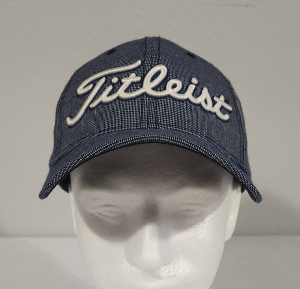 Titleist A-Flex Hat S / M Fitted Blue Patterned Golf Cap Embroidered Logo